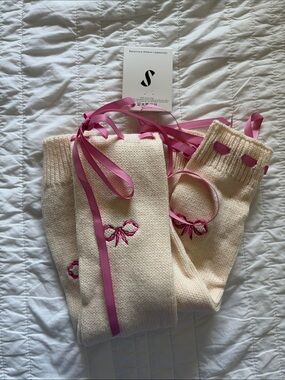 Cream Knit balletcore Legwarmers with Pink Ribbon Bow Detail